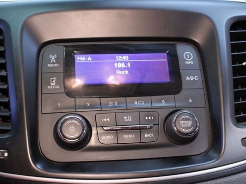 Used 2016 Chrysler 200 LX image 23