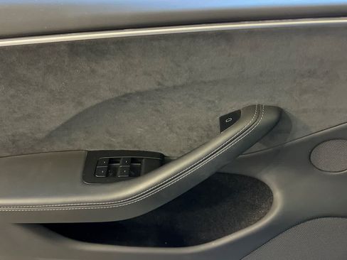 Used 2024 Tesla Model 3 Performance AWD/4WD image 13