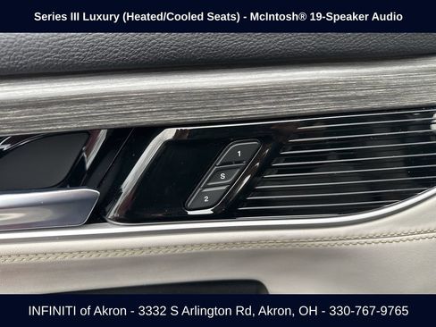 Used 2023 Jeep Wagoneer Series III w/ Preferred Equipment Group AWD/4WD image 43