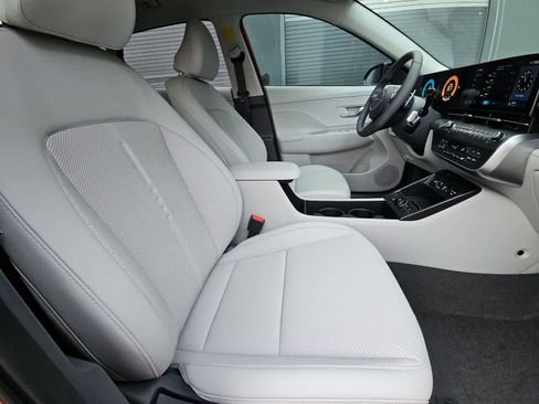 New 2026 Hyundai Kona SEL Premium FWD image 18
