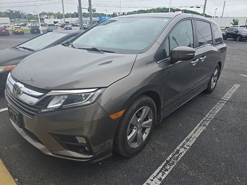 Used 2018 Honda Odyssey EX-L image 2