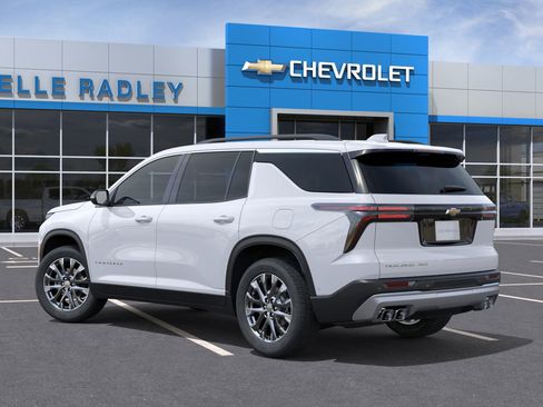 New 2026 Chevrolet Traverse LT w/ Enhanced Driving Package image 29