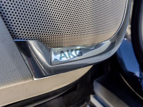 Certified 2025 Cadillac Escalade Sport Platinum w/ LPO, ONYX Package image 44