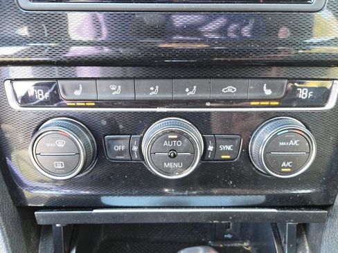 Used 2016 Volkswagen GTI Autobahn image 12