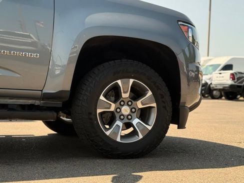 Used 2018 Chevrolet Colorado Z71 AWD/4WD image 41