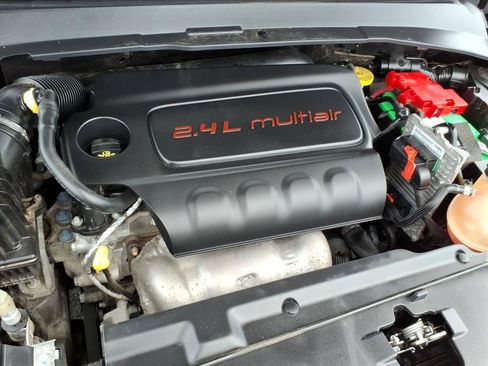 Used 2021 Jeep Compass Limited AWD/4WD image 13