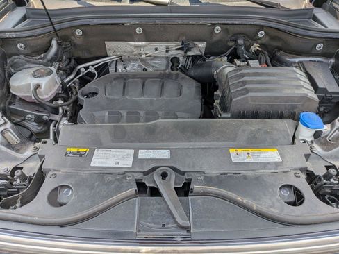 Used 2024 Volkswagen Atlas SEL Premium R-Line AWD/4WD image 36