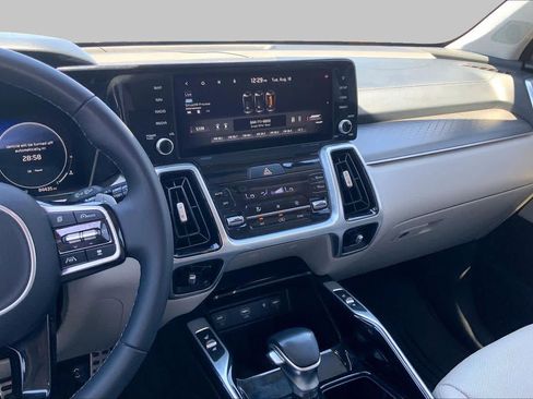 Used 2022 Kia Sorento SX FWD image 7