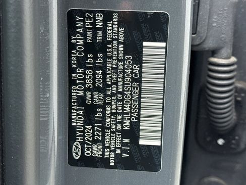 Used 2025 Hyundai Elantra Sport image 24