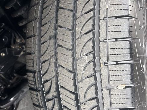 Used 2023 Lexus GX 460 Premium image 51