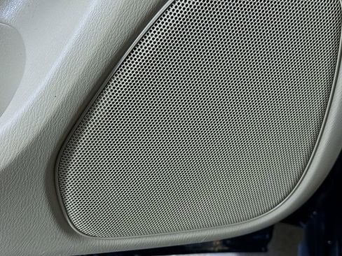 Used 2013 Nissan Pathfinder Platinum w/ Platinum Premium Pkg image 23