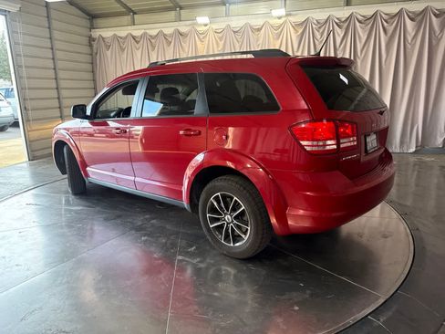 Used 2018 Dodge Journey SE w/ Popular Equipment Group FWD image 5