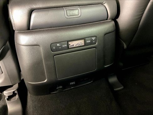 Used 2023 Nissan Armada SL w/ Cargo Package AWD/4WD image 11