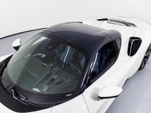 Certified 2022 Ferrari SF90 Spider AWD/4WD image 31