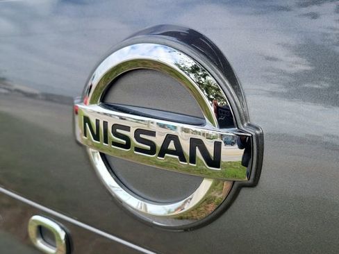 Used 2021 Nissan Rogue SV image 7