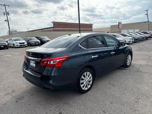 Used 2017 Nissan Sentra SV image 6