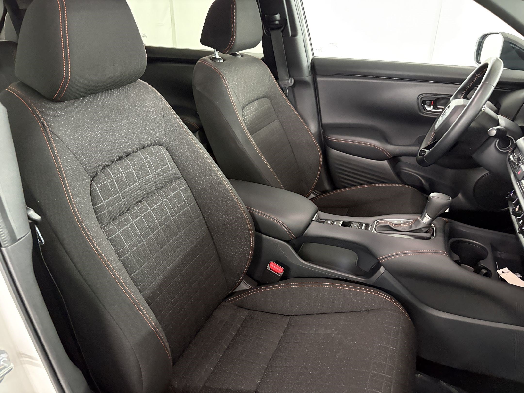Used 2026 Honda HR-V Sport image 25