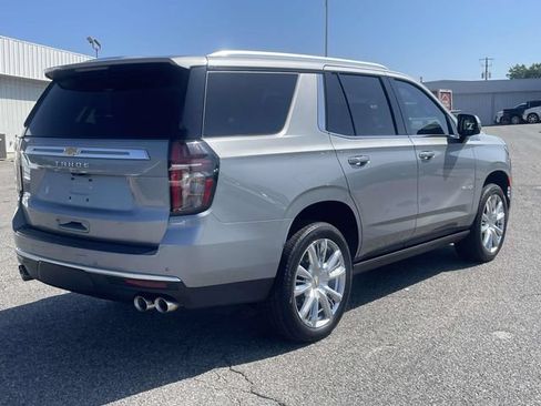 Used 2024 Chevrolet Tahoe High Country AWD/4WD image 3