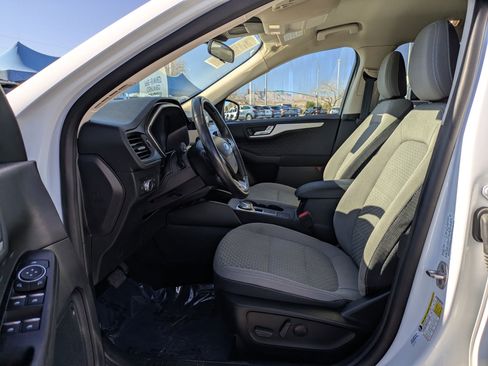 Used 2020 Ford Escape SE Sport image 15