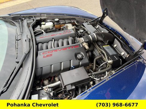 Used 2005 Chevrolet Corvette Coupe w/ Preferred Equipment Group RWD image 28