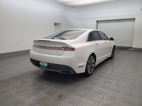 Used 2019 Lincoln MKZ Reserve image 9