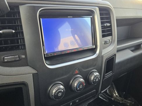 Used 2013 RAM 1500 Express image 24