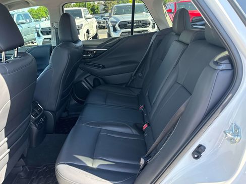 Used 2024 Subaru Outback Limited XT AWD/4WD image 12