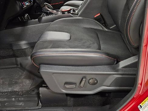 New 2025 Ford Bronco Raptor image 4