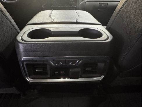 Used 2023 GMC Sierra 3500 Denali image 15