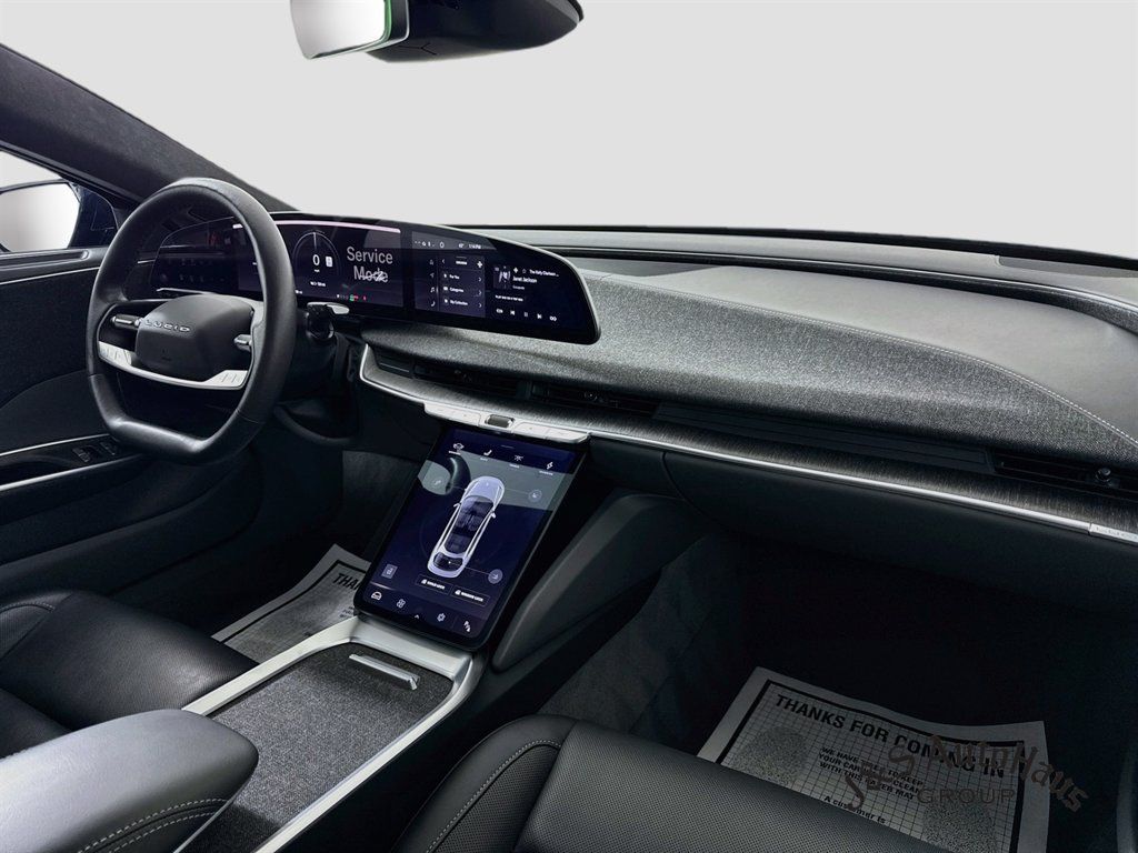 Used 2024 Lucid Air Pure RWD image 30