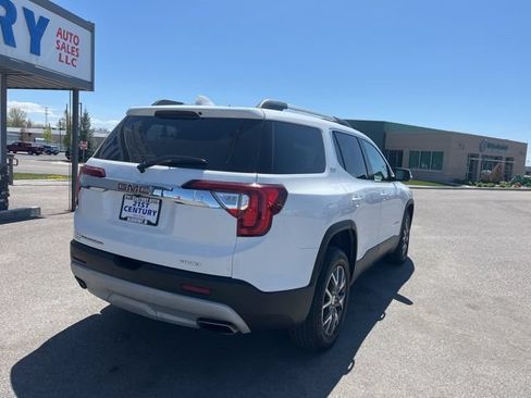 Used 2023 GMC Acadia SLT AWD/4WD image 12