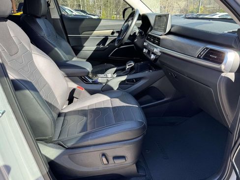 Used 2022 Kia Telluride SX w/ SX Prestige Package image 14