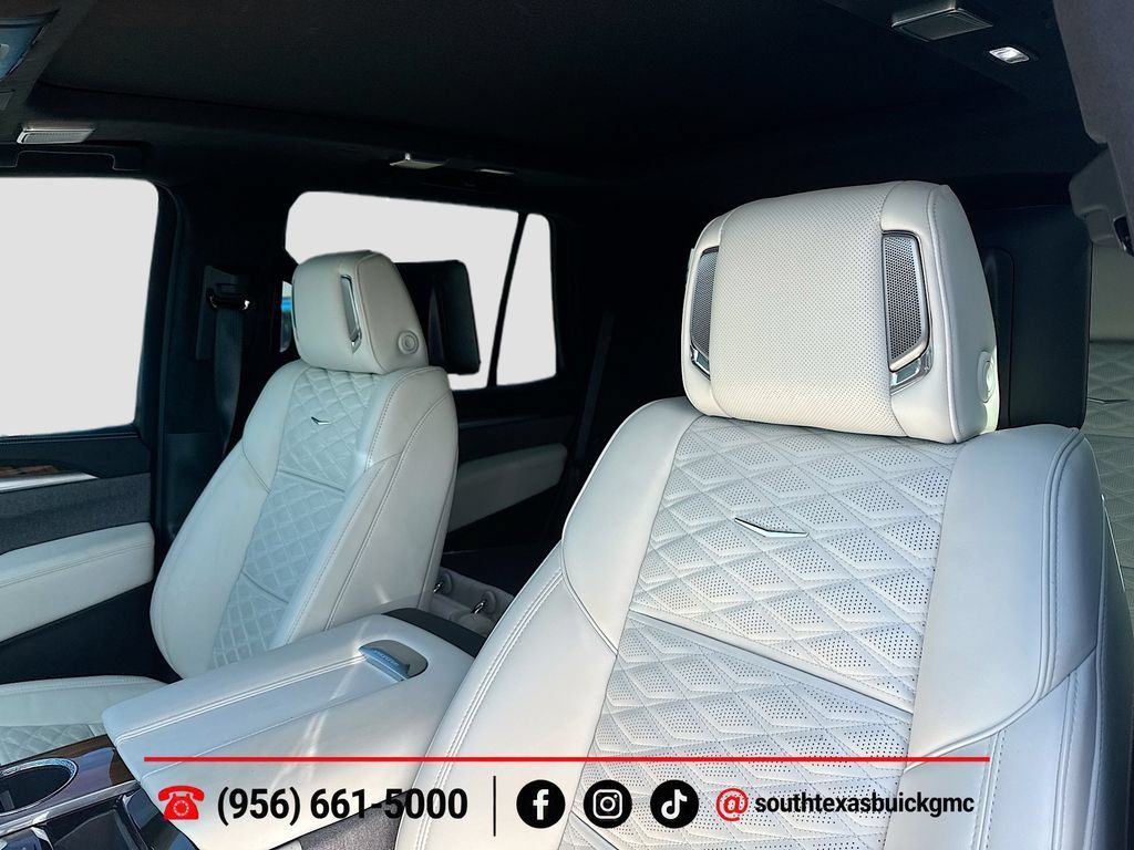 Used 2025 Cadillac Escalade Sport Platinum w/ LPO, Floor Liner Package AWD/4WD image 13