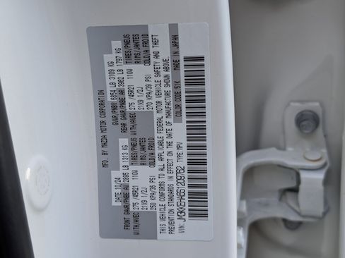 Used 2025 MAZDA CX-90 Plug-In Hybrid w/ Premium Plus image 40