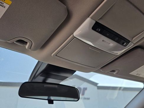 Used 2024 Nissan Altima 2.5 SV image 34