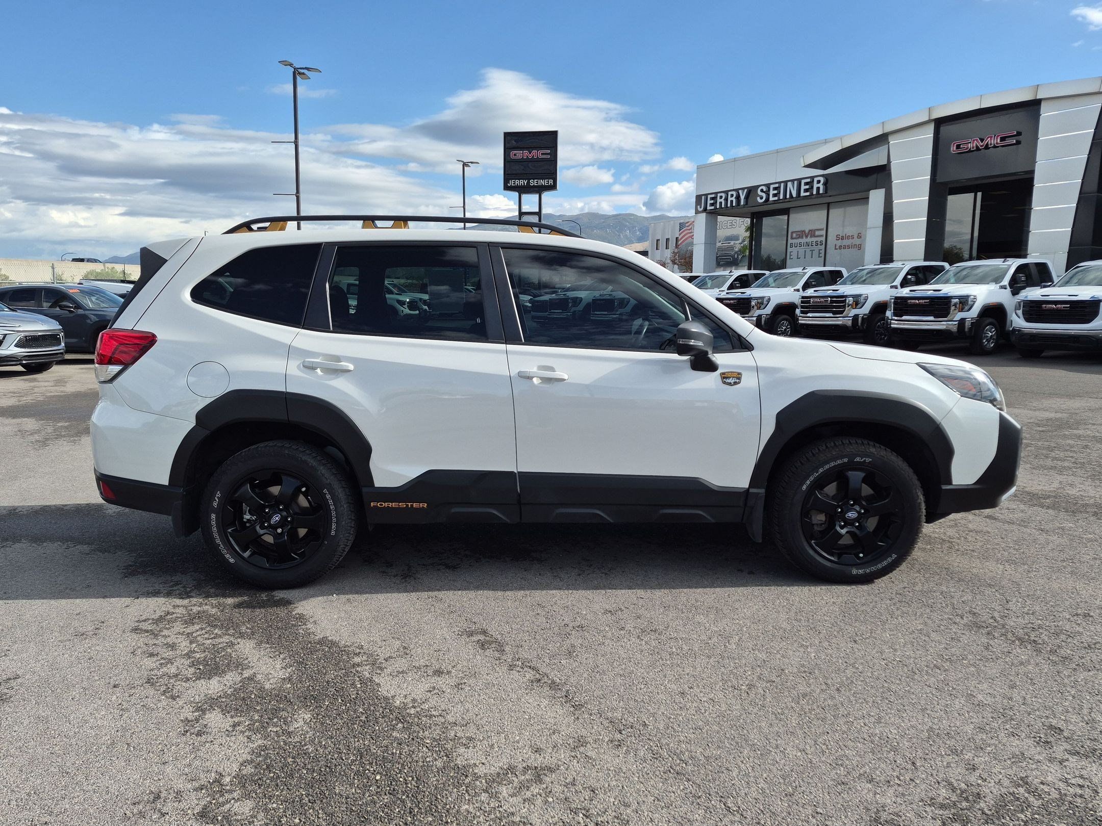 Used 2024 Subaru Forester Wilderness AWD/4WD image 7