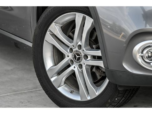 Used 2019 Mercedes-Benz GLA 250 4MATIC image 3