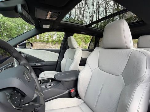 New 2026 Lexus TX 350 AWD image 10