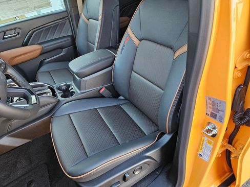 New 2026 GMC Canyon AT4 w/ AT4 Premium Package image 22