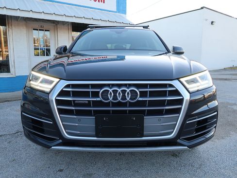 Used 2019 Audi Q5 2.0T Premium Plus w/ Premium Plus Package image 9