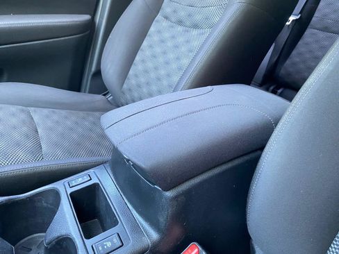 Used 2018 Nissan Rogue Sport AWD image 53