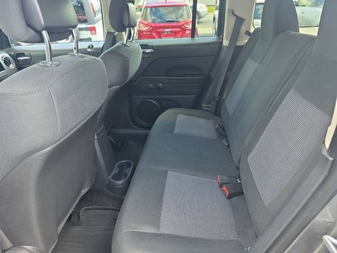 Used 2013 Jeep Patriot Sport AWD/4WD image 6