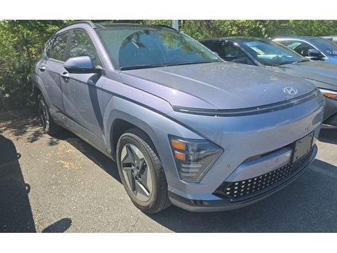 Used 2024 Hyundai Kona Limited image 2