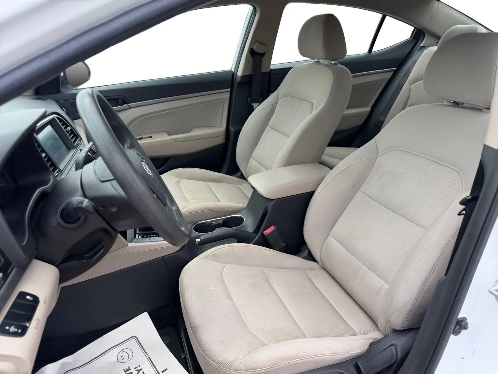Used 2017 Hyundai Elantra SE FWD image 10