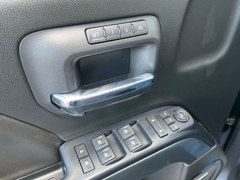 Used 2018 GMC Sierra 1500 SLT w/ SLT Premium Package image 27