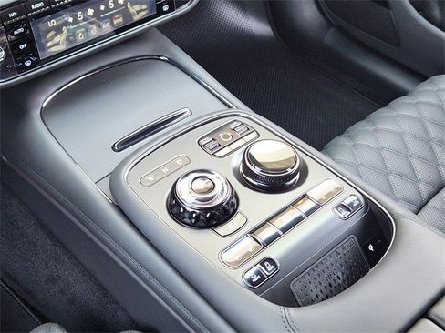 New 2026 Genesis G90 3.5T Prestige image 15