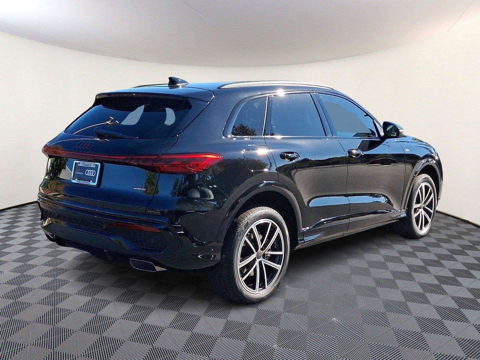 New 2026 Audi Q5 Premium Plus AWD/4WD image 6