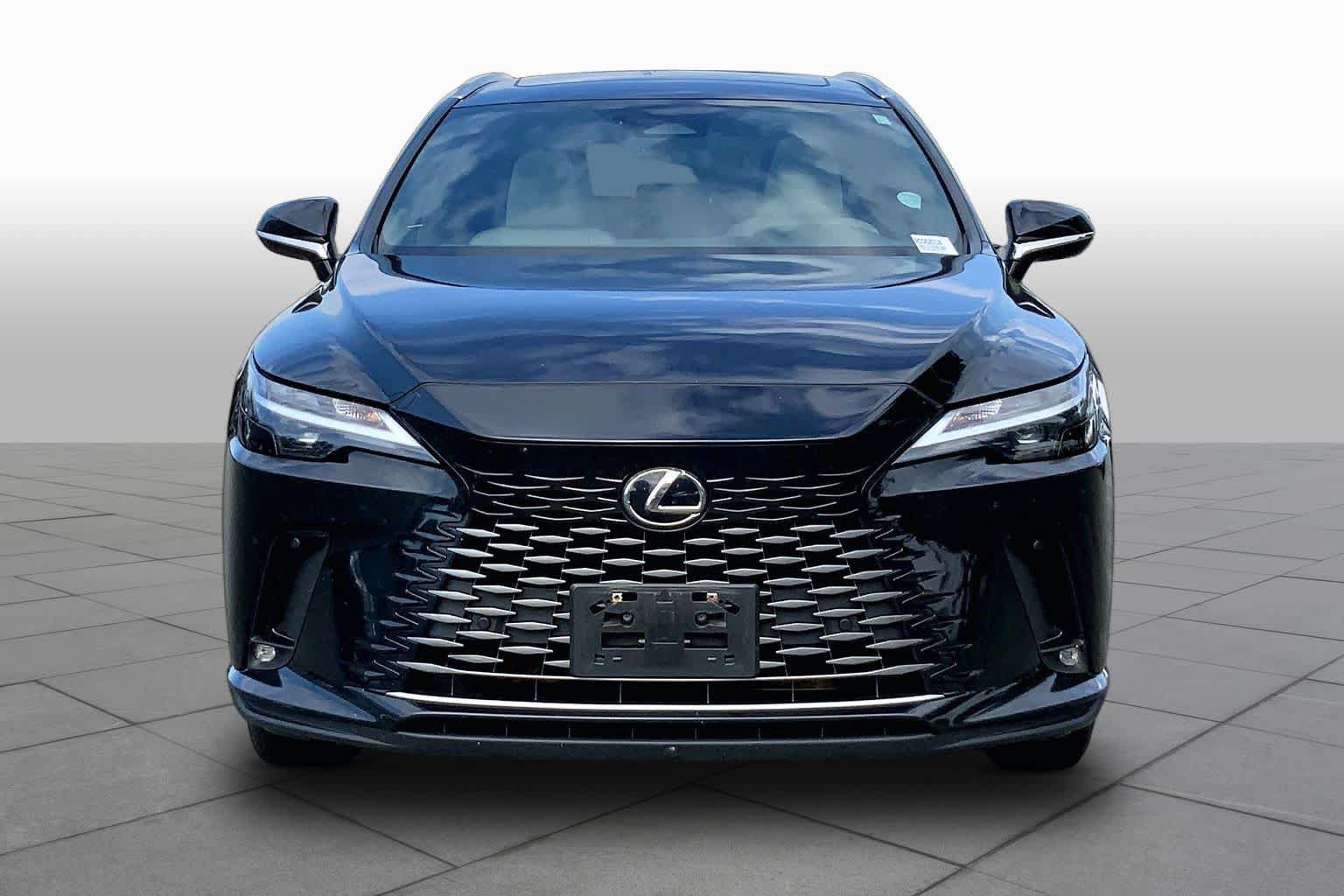 Certified 2024 Lexus RX 350 Premium w/ Cold Area Package AWD/4WD image 4