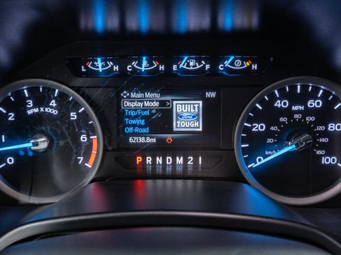 Used 2021 Ford F250 XLT w/ XLT Premium Package AWD/4WD image 29
