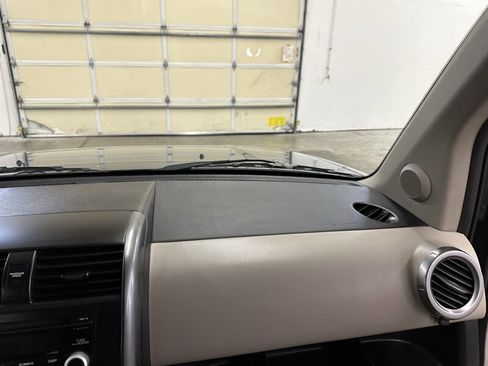 Used 2011 Honda Element EX image 38